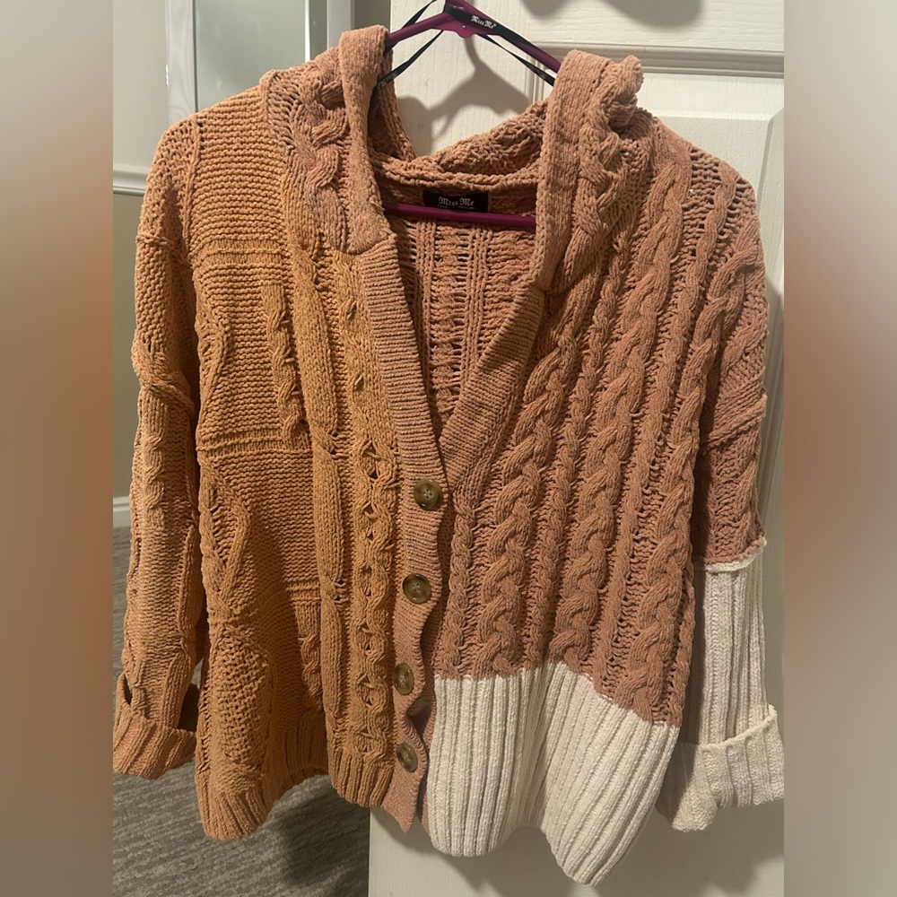 Miss Me color block hooded cardigan from Buckle. Like new